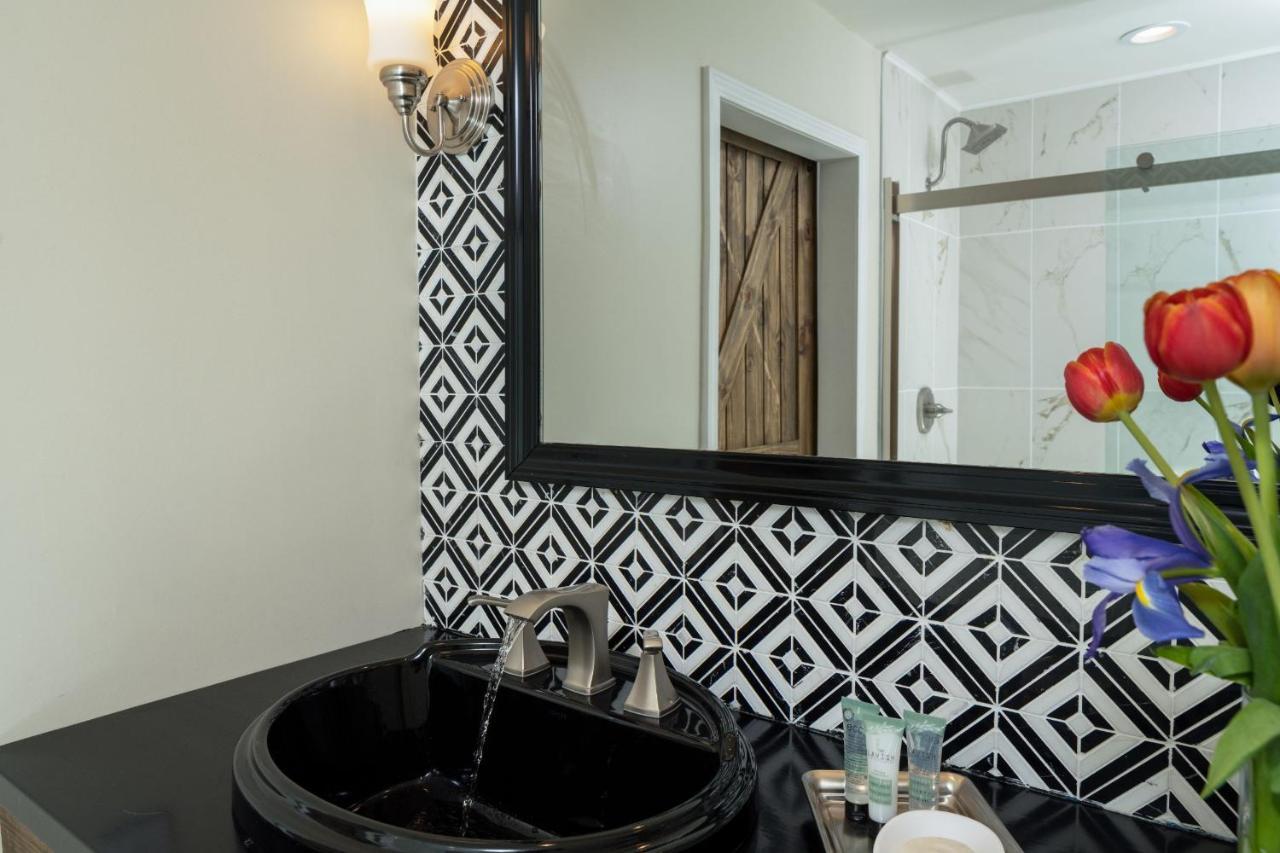 Bed and Breakfast Magnolia Manor And Chapel Humboldt Екстер'єр фото