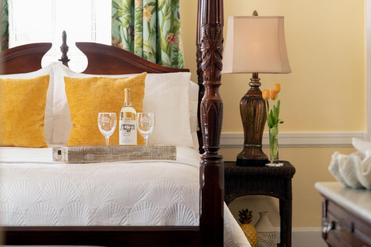 Bed and Breakfast Magnolia Manor And Chapel Humboldt Екстер'єр фото
