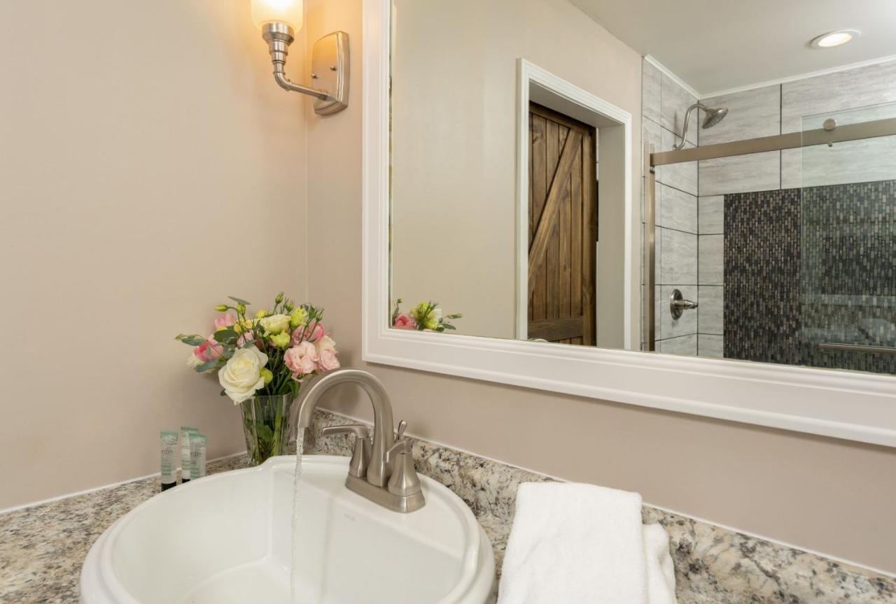Bed and Breakfast Magnolia Manor And Chapel Humboldt Екстер'єр фото